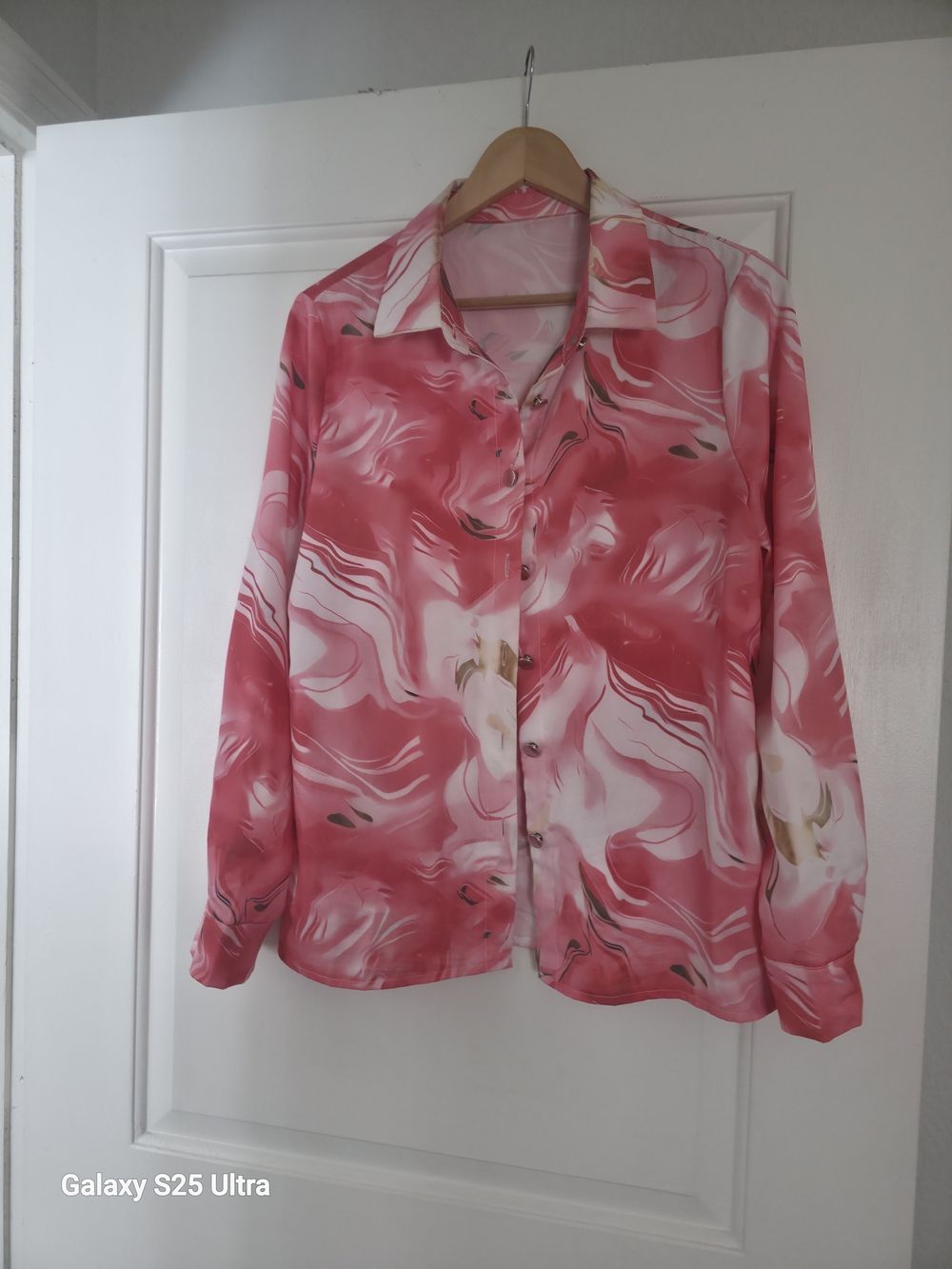 Men's Pink Marble-Print Button-Down Shirt